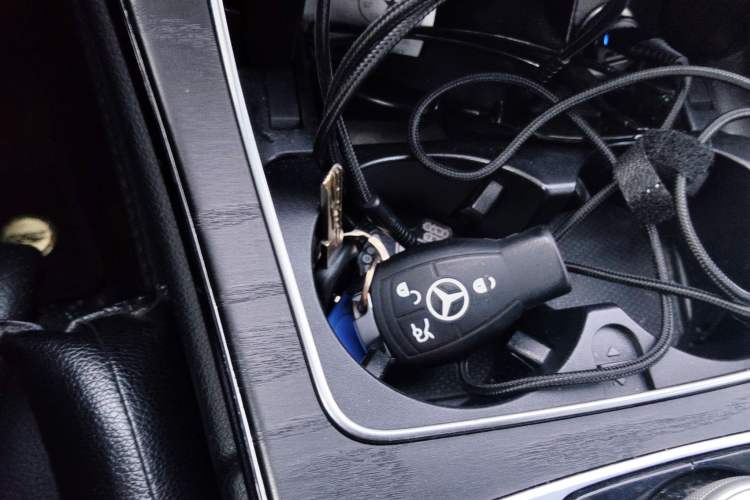 Used Mercedes-Benz C-Class 2016 C 180 L Sport Edition Vehicle Key