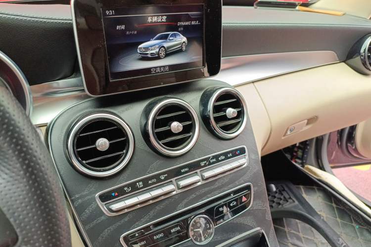 Used Mercedes-Benz C-Class 2017 C 180 L Sport Edition Audio And AC Panel