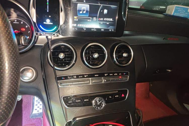 Used Mercedes-Benz C-Class 2017 Facelift C 200 L Sport Edition Audio And AC Panel