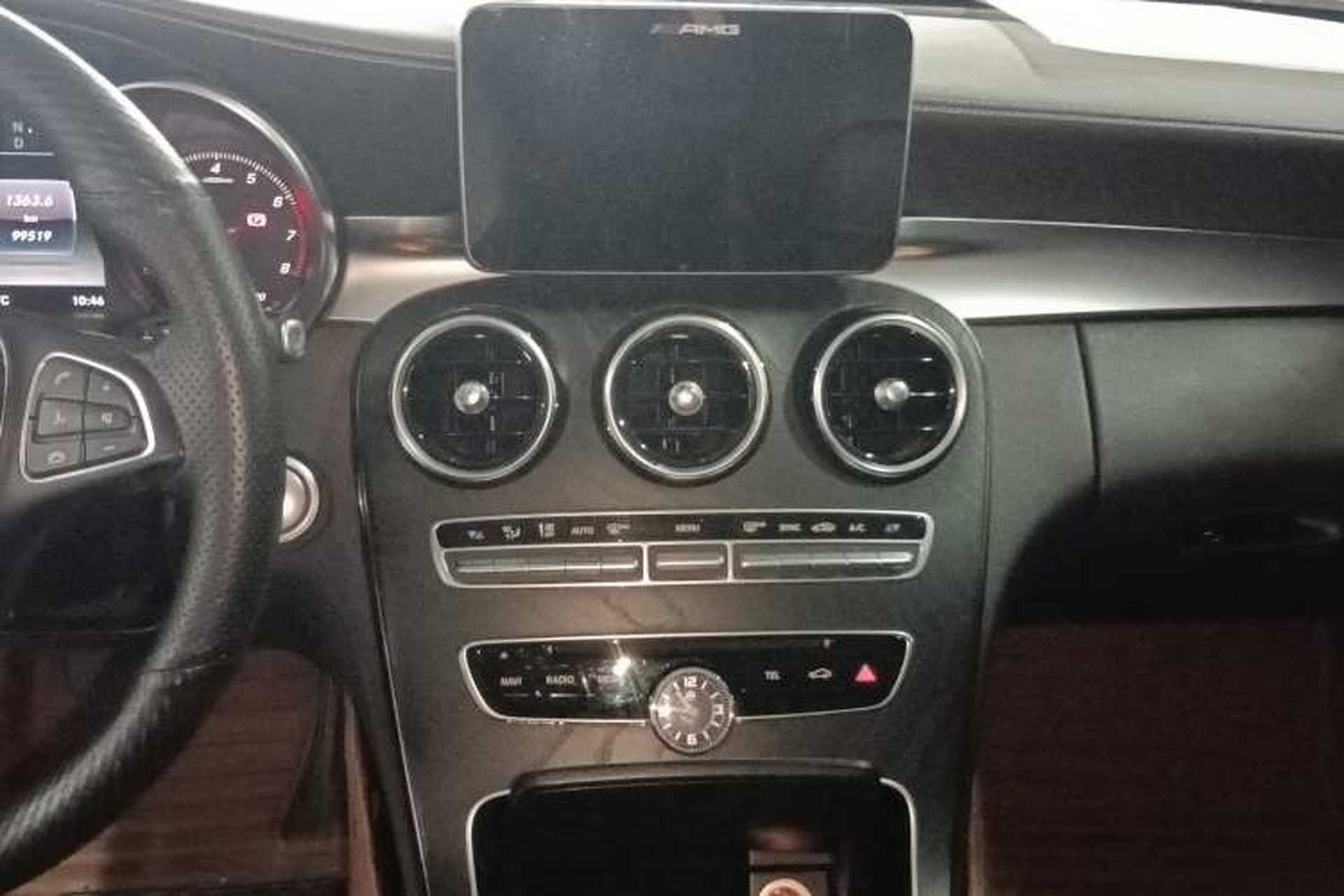 Used Mercedes-Benz C-Class 2017 Facelift C 200 L Sport Edition Audio And AC Panel