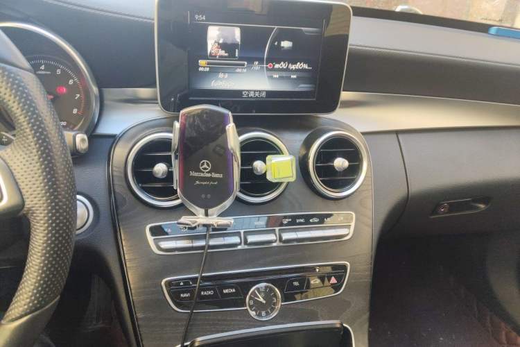 Used Mercedes-Benz C-Class 2017 C 180 L Sport Edition Audio And AC Panel