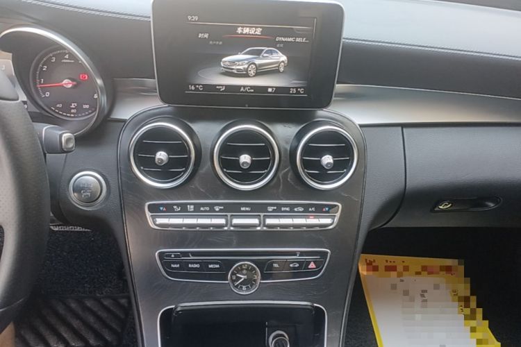 Used Mercedes-Benz C-Class 2017 Facelift C 200 L Sport Edition Audio And AC Panel