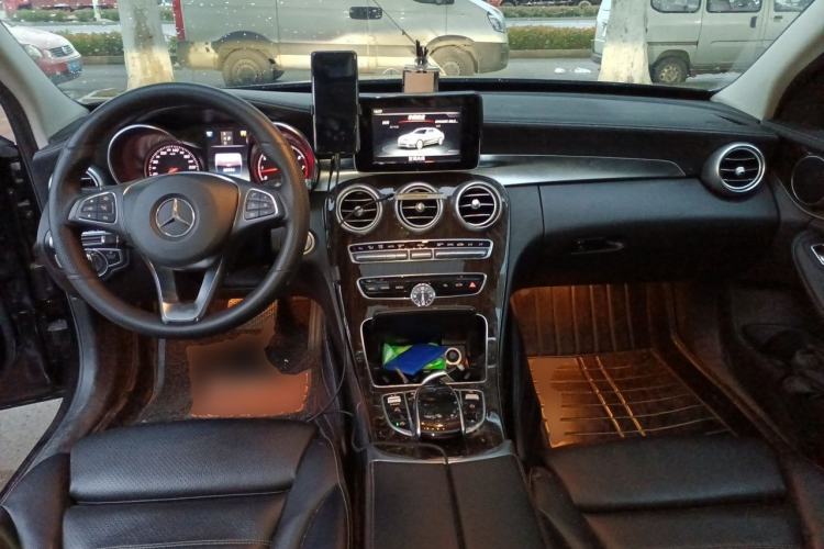 Used Mercedes-Benz C-Class 2017 Facelifted C 180 L Stylish Edition Center Console