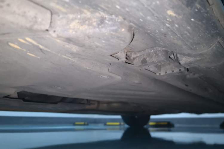 Used Mercedes-Benz C-Class 2017 C 180 L Sport Edition Chassis Front Left