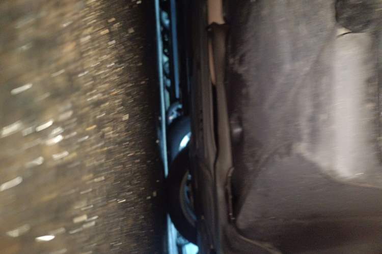 Used Mercedes-Benz C-Class 2017 Facelift C 200 L Sport Edition Chassis Front Right