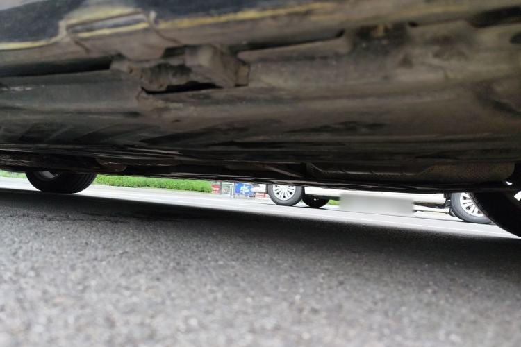 Used Mercedes-Benz C-Class 2017 C 200 L Sport Edition Chassis Rear Left