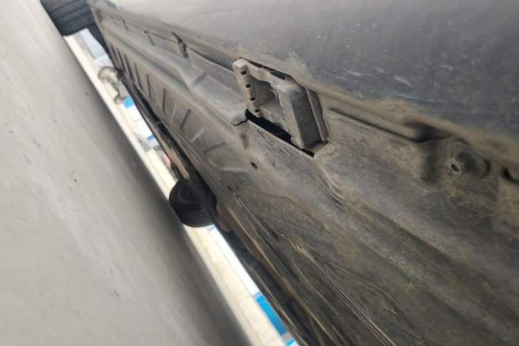 Used Mercedes-Benz C-Class 2017 Facelift C 200 L Chassis Rear Left