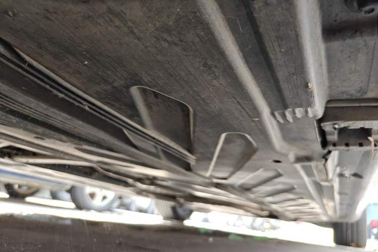 Used Mercedes-Benz C-Class 2017 Facelift C 200 L Chassis Rear Right
