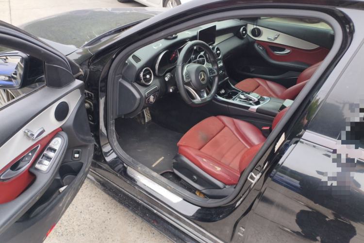 Used Mercedes-Benz C-Class 2017 Restyled C 200 Sport Edition Driver Seat