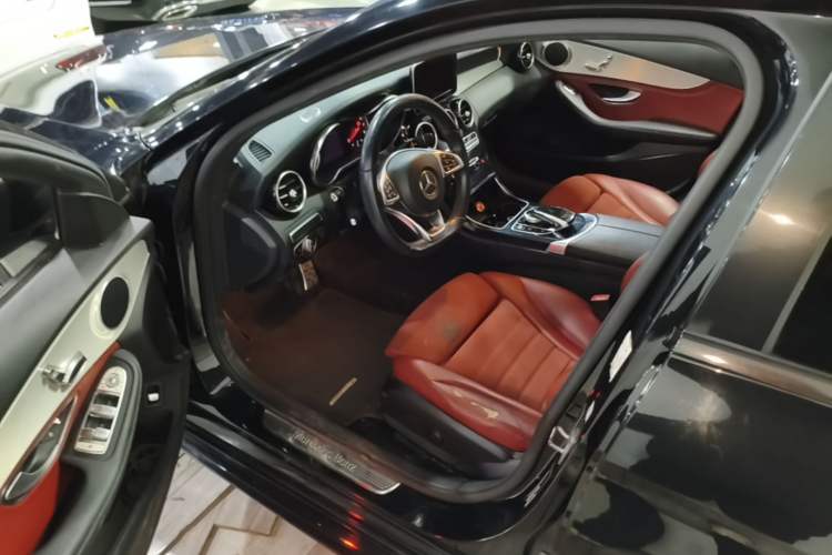 Used Mercedes-Benz C-Class 2017 Restyled C 200 Sport Edition Driver Seat