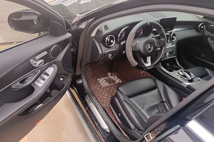 Used Mercedes-Benz C-Class 2017 C 200 L Sport Edition Driver Seat