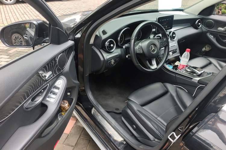 Used Mercedes-Benz C-Class 2017 C 180 L Sport Edition Driver Seat