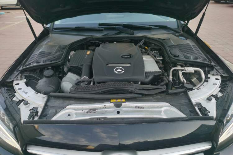 Used Mercedes-Benz C-Class 2017 Facelift C 200 L Sport Edition Engine Bay