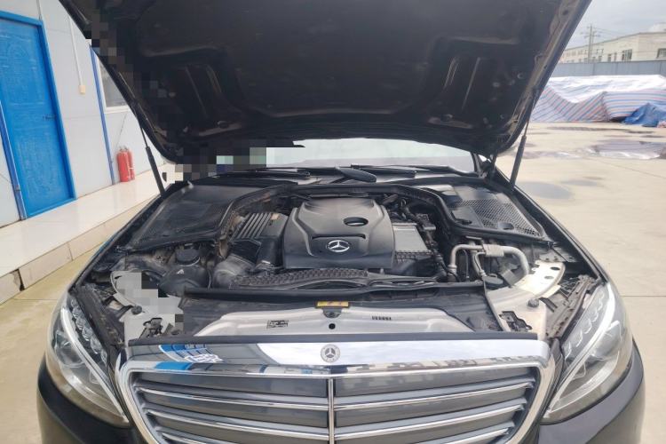 Used Mercedes-Benz C-Class 2017 Facelift C 200 L Engine Bay