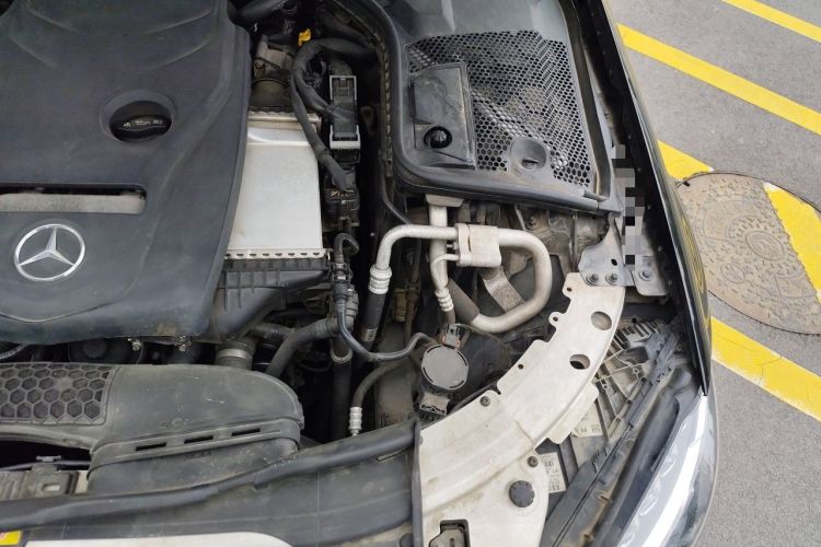 Used Mercedes-Benz C-Class 2017 C 200 L Sport Edition Engine Bay Left