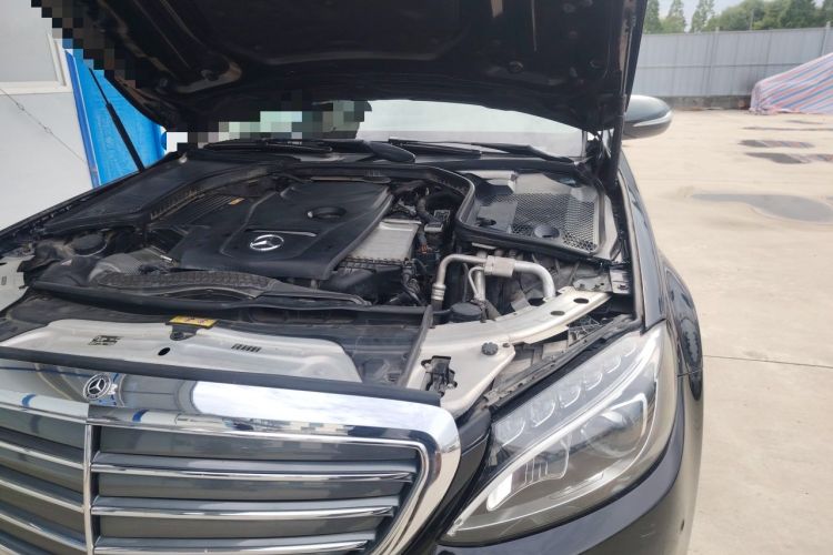 Used Mercedes-Benz C-Class 2017 Facelift C 200 L Engine Bay Left