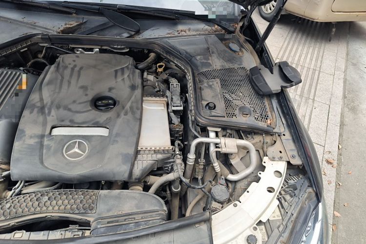 Used Mercedes-Benz C-Class 2017 Facelift C 200 L Engine Bay Left