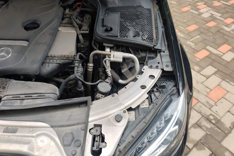 Used Mercedes-Benz C-Class 2017 C 180 L Sport Edition Engine Bay Left