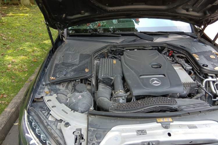 Used Mercedes-Benz C-Class 2017 Restyled C 180 L Fashion Edition Sport Version Engine Bay Right