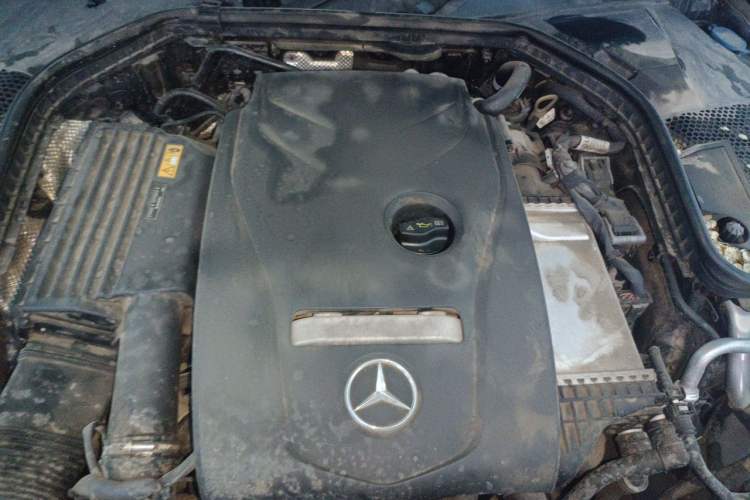 Used Mercedes-Benz C-Class 2017 Facelift C 200 L Sport Edition Engine Bay