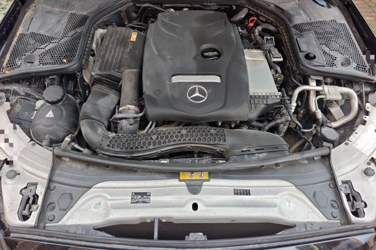 Used Mercedes-Benz C-Class 2017 Restyled C 180 L Fashion Edition Sport Version Engine Bay