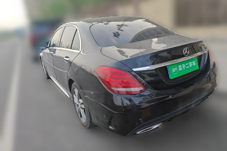 Used Mercedes-Benz C-Class 2017 Facelift C 200 L Sport Edition Exterior 2