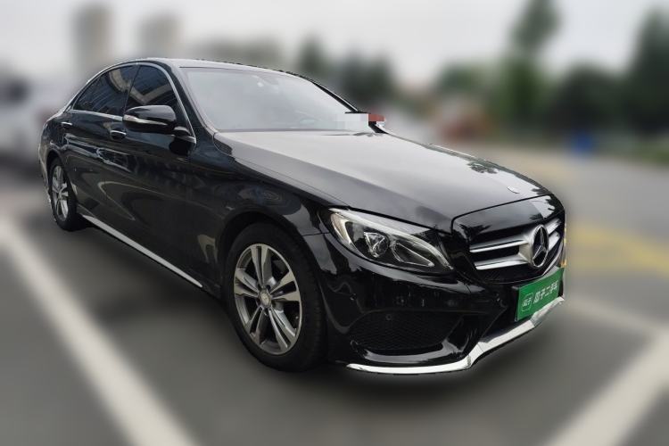 Used Mercedes-Benz C-Class 2017 C 200 L Sport Edition Front Right 45 Deg
