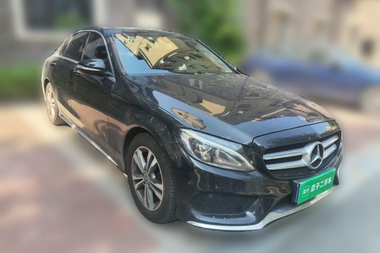 Used Mercedes-Benz C-Class 2017 Facelift C 200 L Sport Edition Front Right 45 Deg