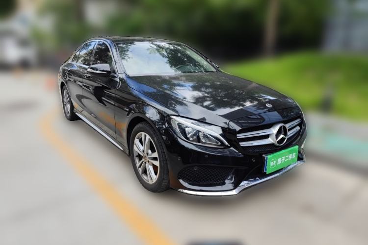 Used Mercedes-Benz C-Class 2017 Facelift C 200 L Sport Edition Front Right 45 Deg