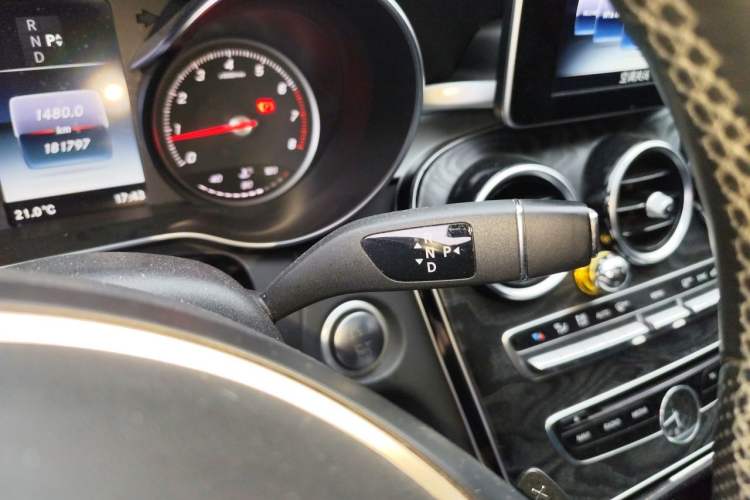 Used Mercedes-Benz C-Class 2017 C 200 L Sport Edition Gear Lever