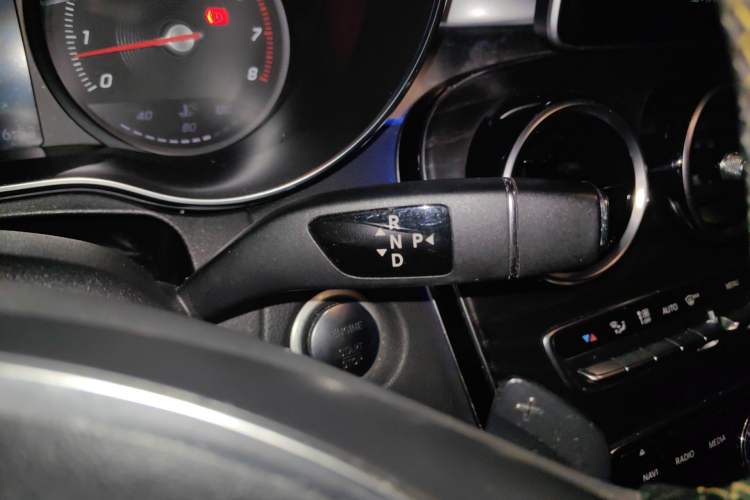 Used Mercedes-Benz C-Class 2017 C 180 L Sport Edition Gear Lever