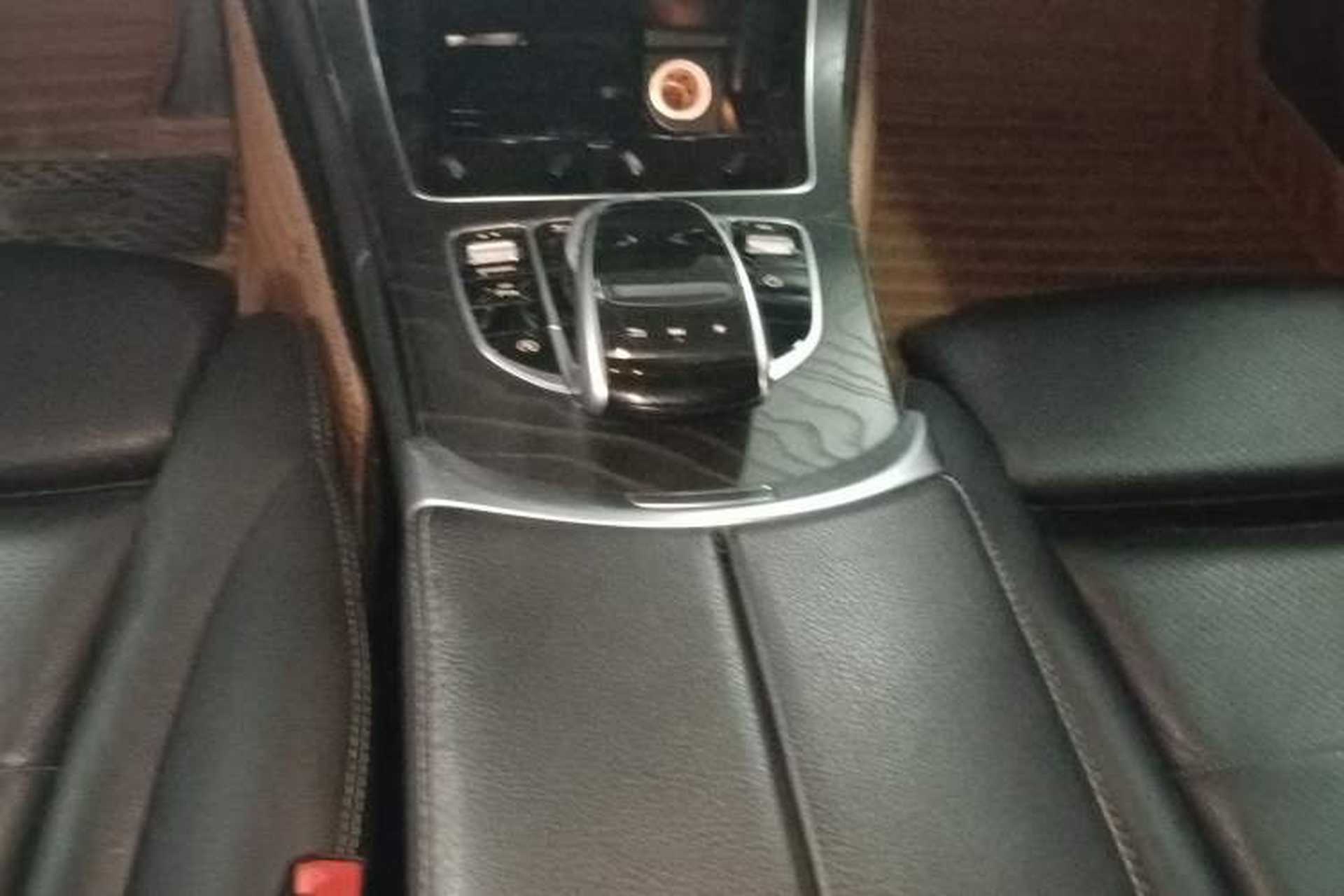 Used Mercedes-Benz C-Class 2017 Facelift C 200 L Sport Edition Gear Lever