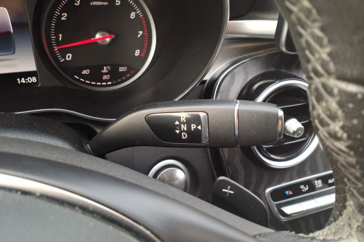 Used Mercedes-Benz C-Class 2017 C 180 L Sport Edition Gear Lever