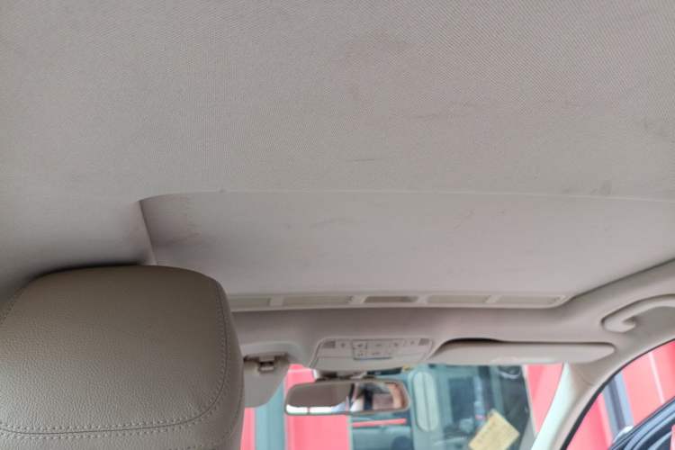 Used Mercedes-Benz C-Class 2017 C 180 L Sport Edition Headliner