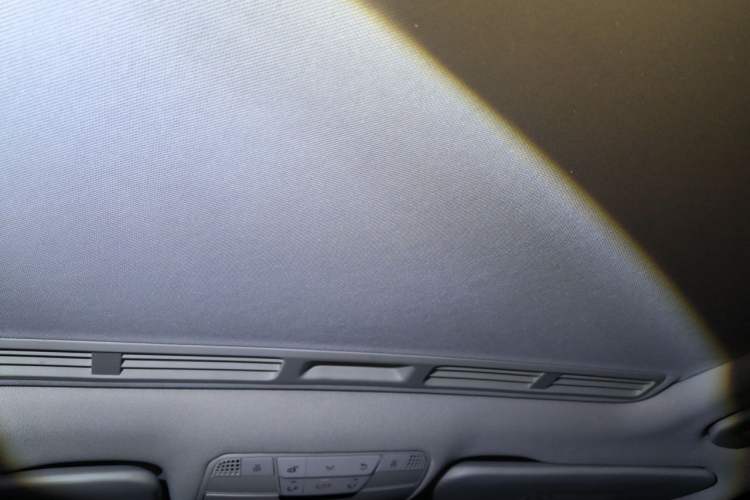 Used Mercedes-Benz C-Class 2017 Facelifted C 180 L Stylish Edition Headliner