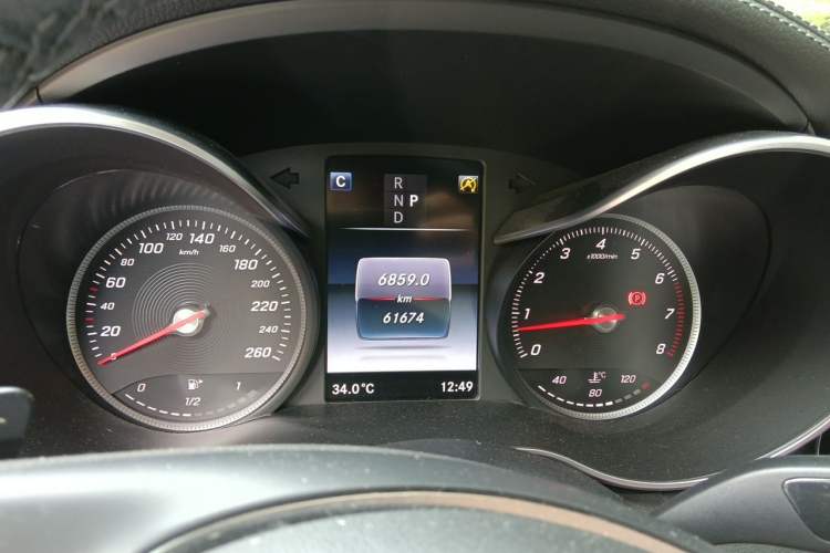Used Mercedes-Benz C-Class 2017 Restyled C 180 L Fashion Edition Sport Version Instrument Cluster