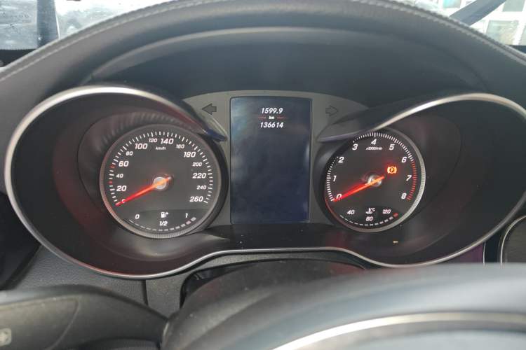 Used Mercedes-Benz C-Class 2017 C 180 L Sport Edition Instrument Cluster