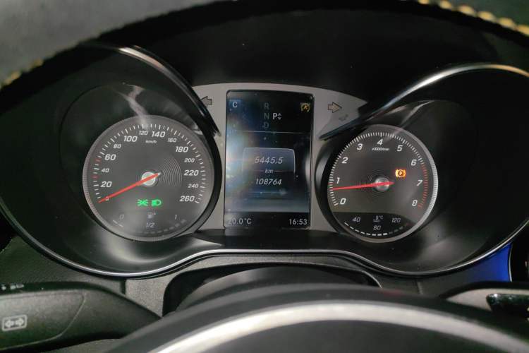 Used Mercedes-Benz C-Class 2017 C 180 L Sport Edition Instrument Cluster