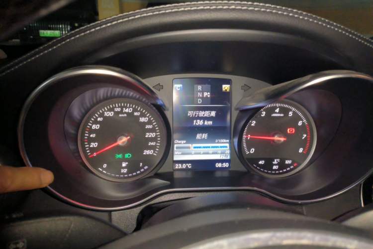 Used Mercedes-Benz C-Class 2017 Facelifted C 180 L Stylish Edition Instrument Cluster