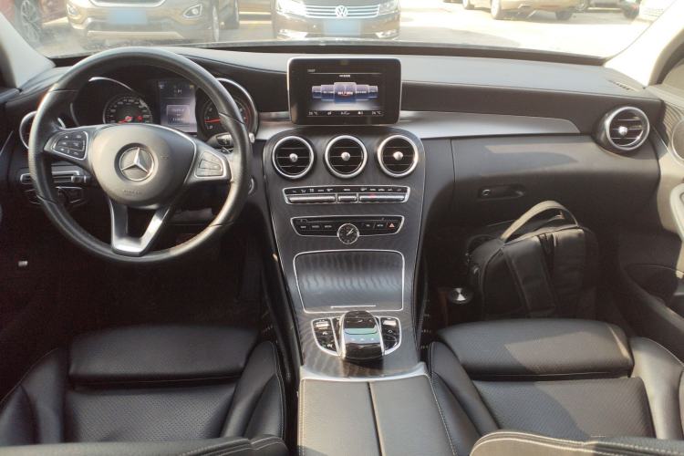 Used Mercedes-Benz C-Class 2017 C 180 L Sport Edition Interior 2