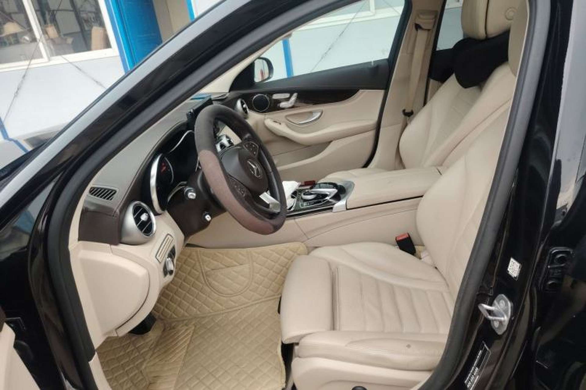 Used Mercedes-Benz C-Class 2017 Facelift C 200 L Left Front Seat