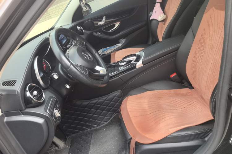Used Mercedes-Benz C-Class 2017 Revised C 180 L Dynamic Sports Edition Left Front Seat