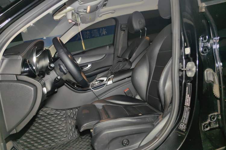 Used Mercedes-Benz C-Class 2017 C 180 L Sport Edition Left Front Seat