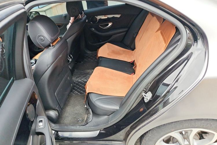 Used Mercedes-Benz C-Class 2017 Revised C 180 L Dynamic Sports Edition Left Rear Seat