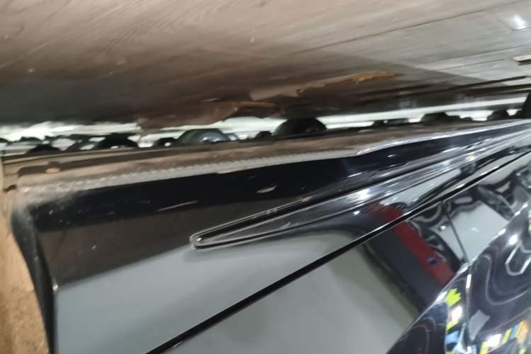 Used Mercedes-Benz C-Class 2017 Restyled C 200 Sport Edition Left Side Sill