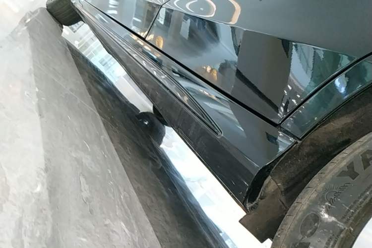 Used Mercedes-Benz C-Class 2017 Restyled C 200 Sport Edition Left Side Sill