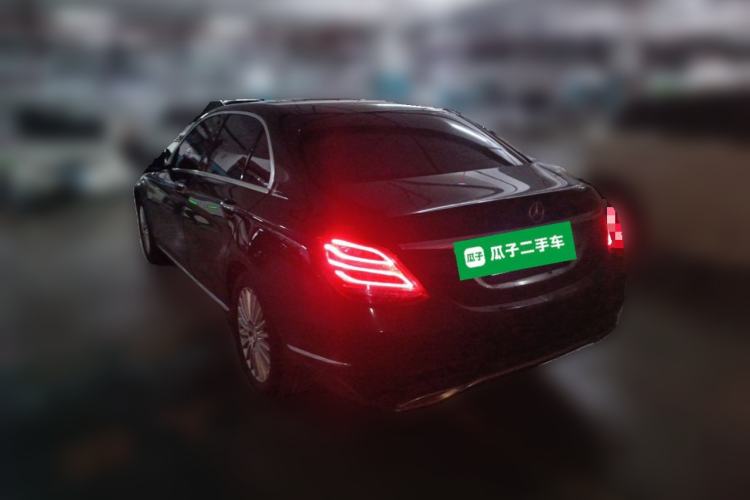 Used Mercedes-Benz C-Class 2017 Facelifted C 180 L Stylish Edition Rear Left 45 Deg