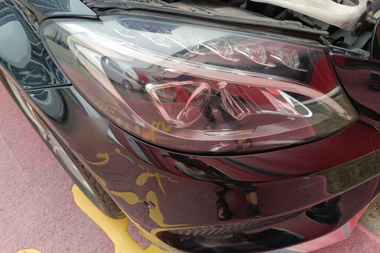 Used Mercedes-Benz C-Class 2017 C 180 L Sport Edition Right Front Headlight