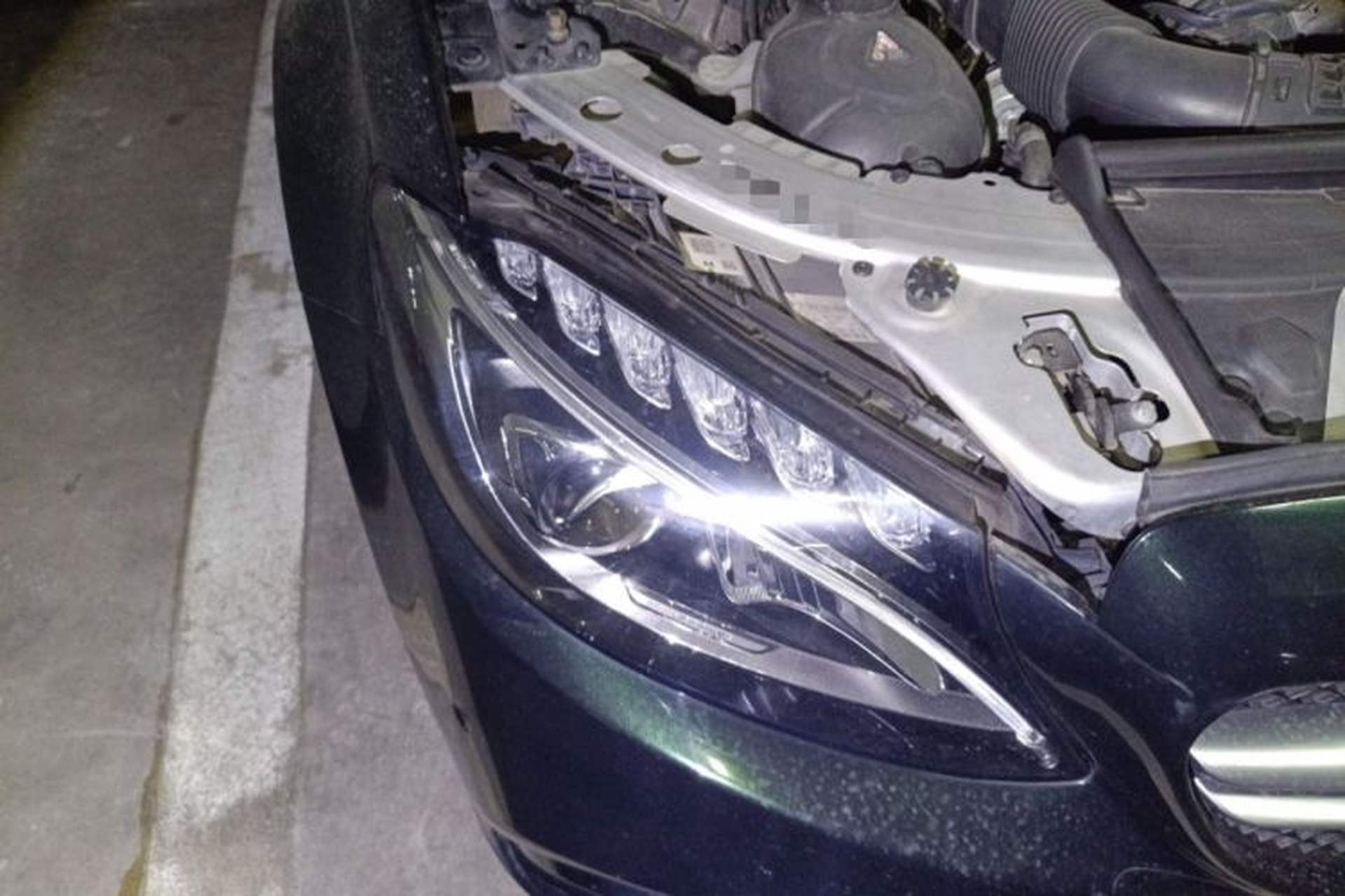 Used Mercedes-Benz C-Class 2017 Facelift C 200 L Sport Edition Right Front Headlight