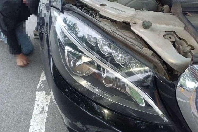 Used Mercedes-Benz C-Class 2017 Facelifted C 180 L Stylish Edition Right Front Headlight